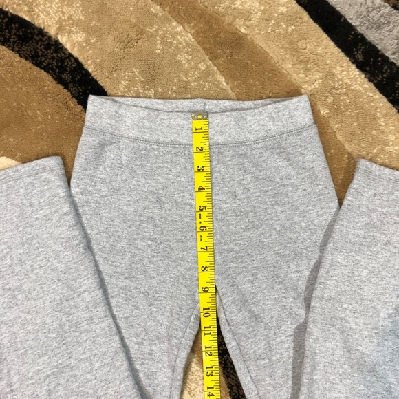 Youth Hanes Comfort-Soft Gray Sweatpants, Size Med - Picture 4 of 8